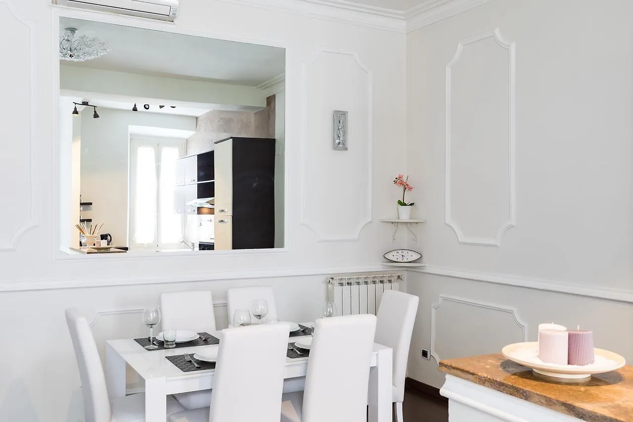 Apartamento Frattina Royal Roma 0*,